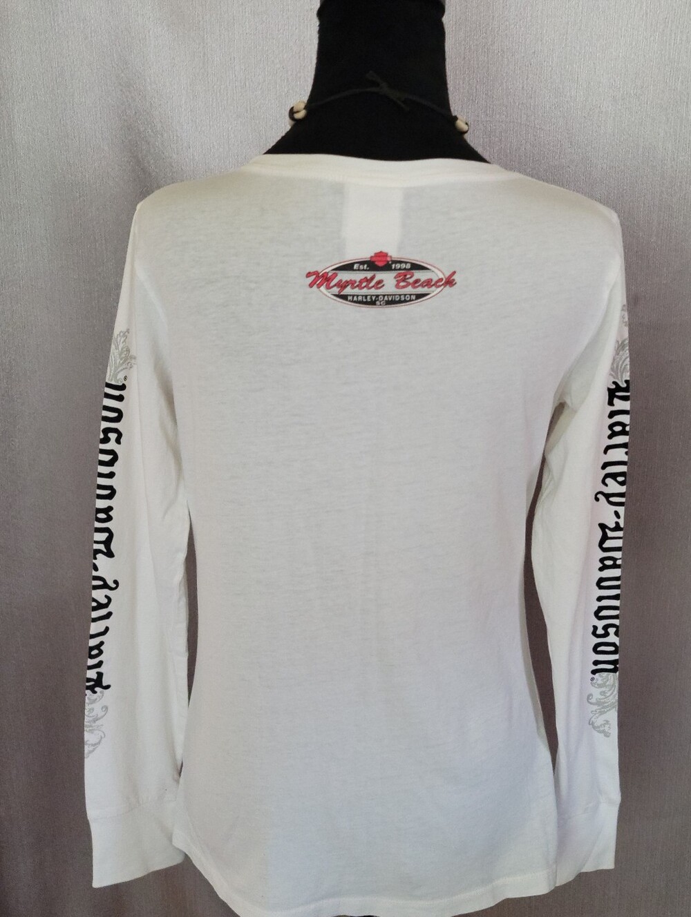 Harley-Davidson White Long Sleeve Tee with Red Rose and Black Winged Graphic - Picture 6 of 7